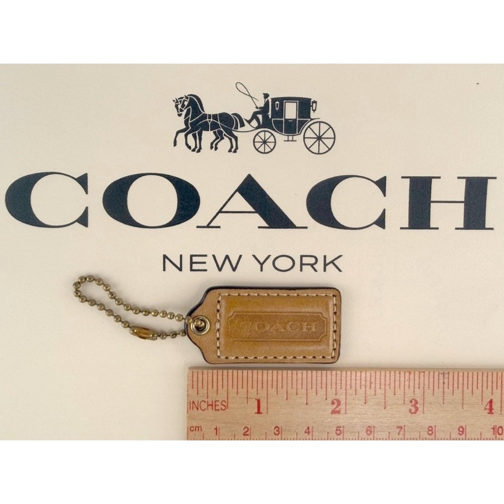 COACH | Mini |‎ Tan Purse Hang Tag Leather Fob Charm Silver Chain 1.75"x.75"